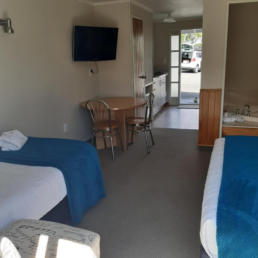 Cottage Mews Motel Taupo Exterior photo