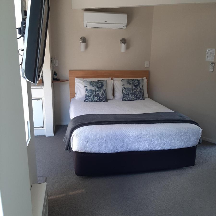 Cottage Mews Motel Taupo Exterior photo