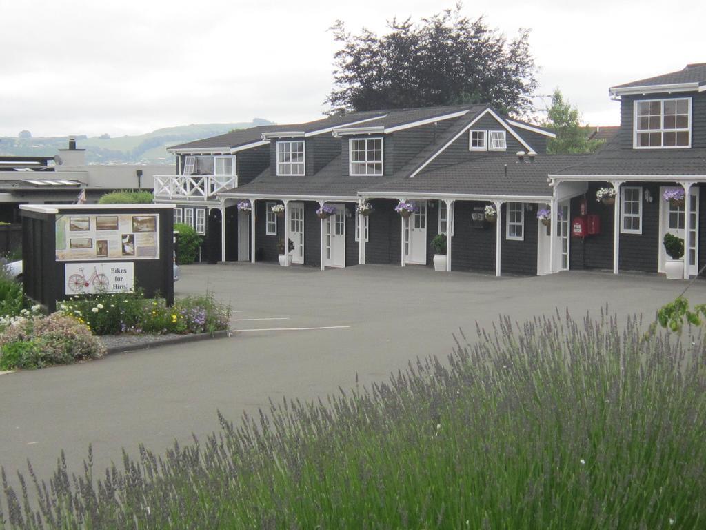 Cottage Mews Motel Taupo Exterior photo