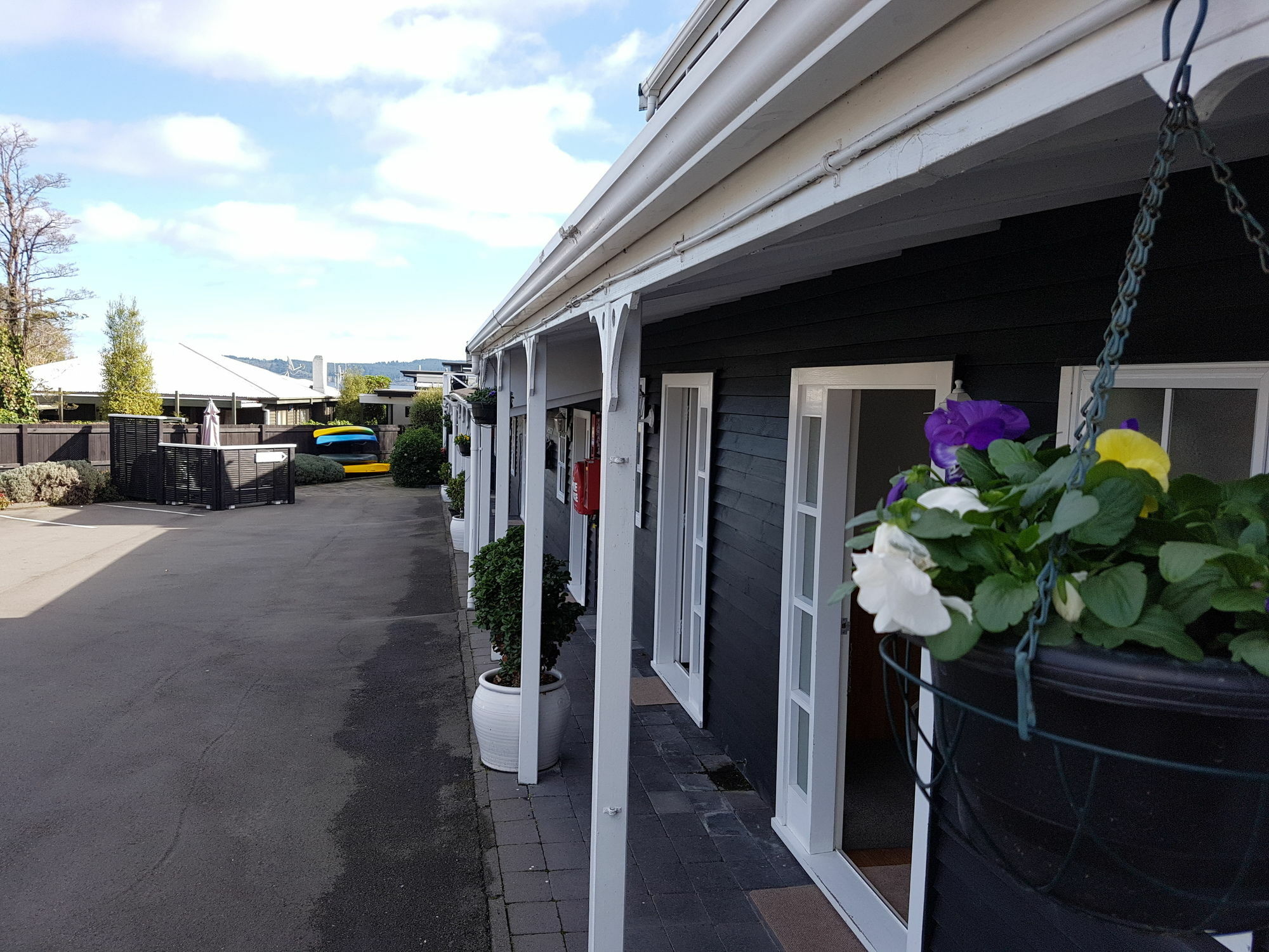 Cottage Mews Motel Taupo Exterior photo
